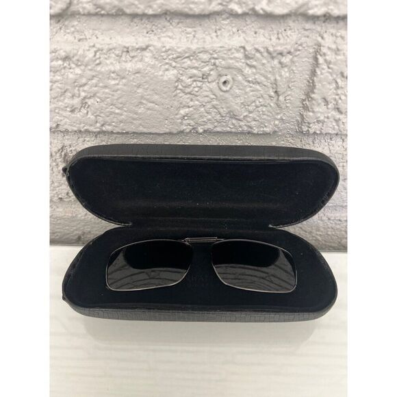 Black Easyclip TAKUMI Textured Eyeglass with Case - Picture 3 of 8